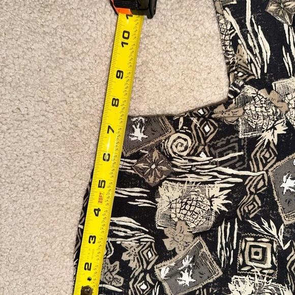 Ocean Pacific Vintage Men's Black Hawaiian Abstract Short Sleeve Shirt (Med) - Picture 8 of 11